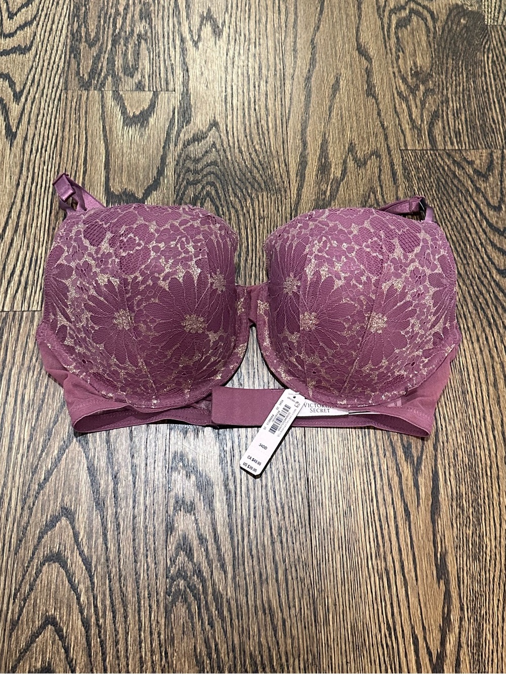 Victoria’s Secret Lightly Lined Lace Bra